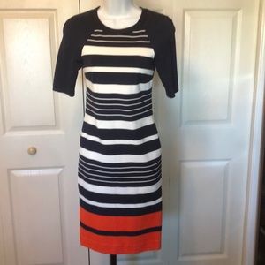 Micheal Kors Dress. Form fitting